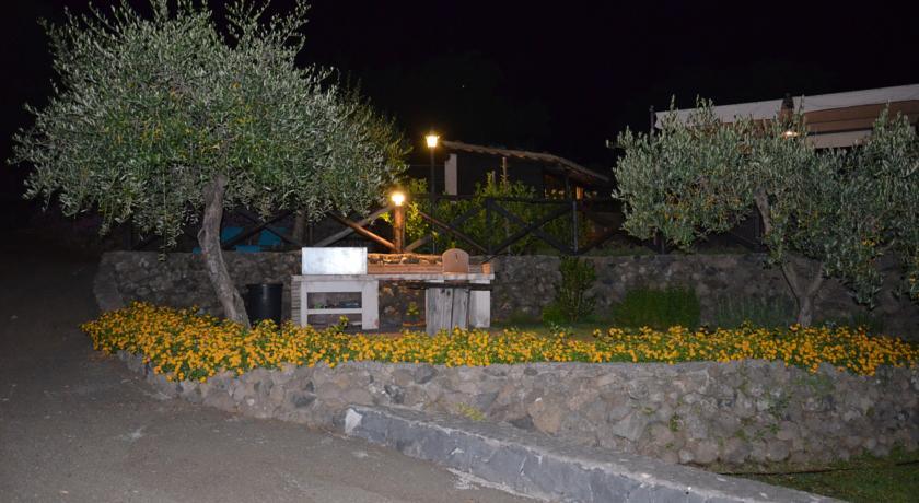 Seacily Etna House Villa Piedimonte Etneo Ruang foto