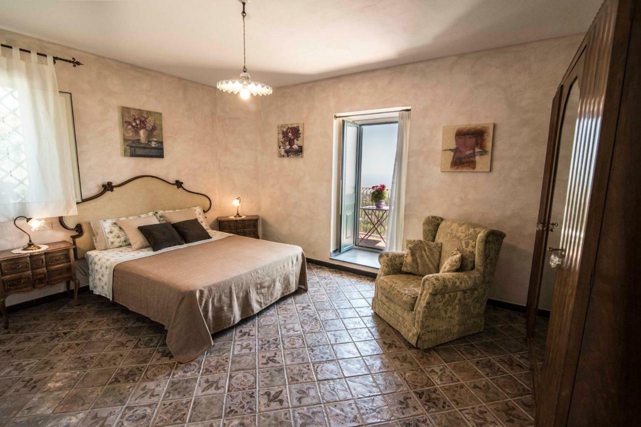 Seacily Etna House Villa Piedimonte Etneo Bagian luar foto